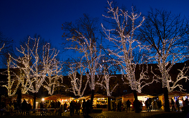 Idén is megrendezik az Advent Budapesten téli fesztivált a Városháza parkban